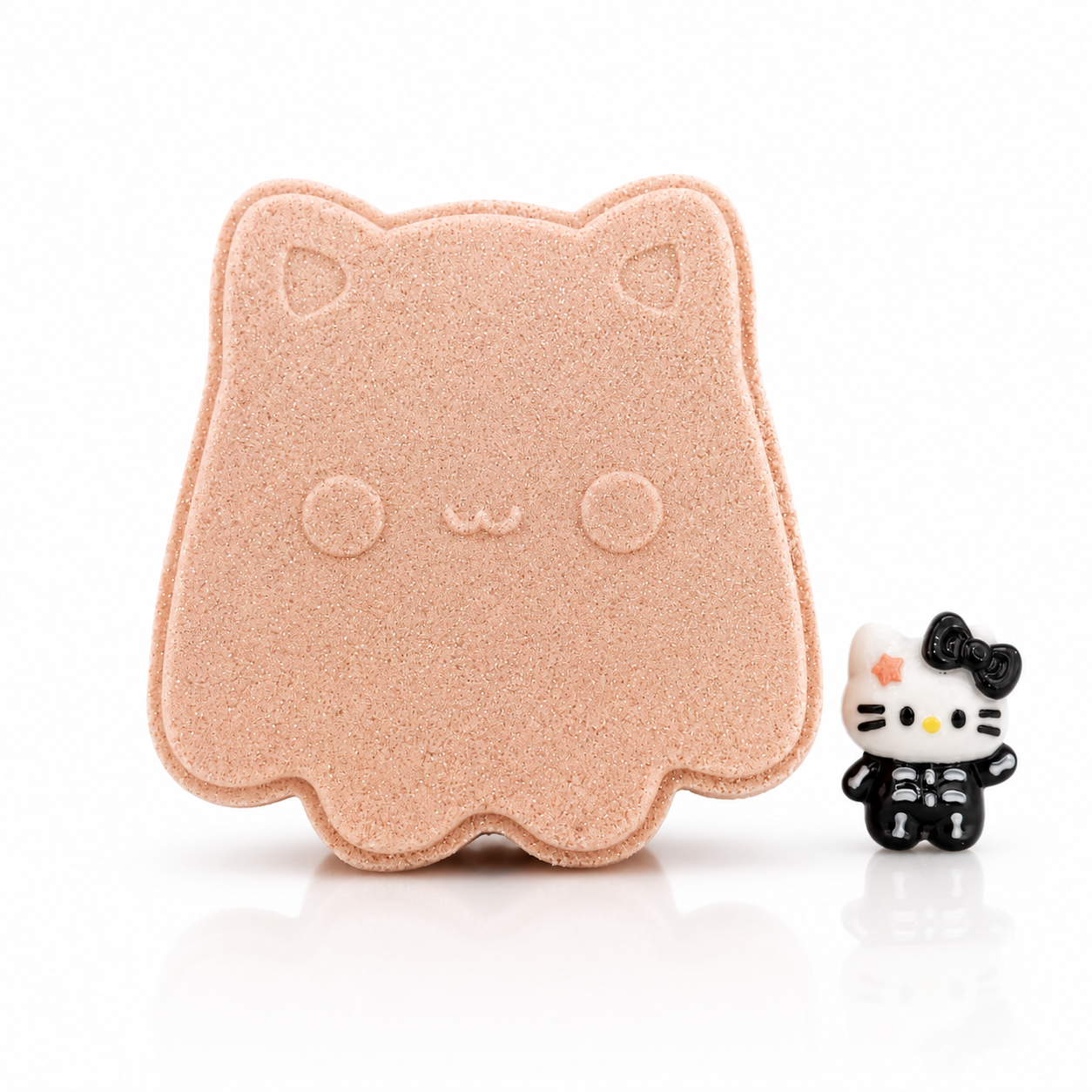 Natural Ghost Kitty Prize Bath Bomb