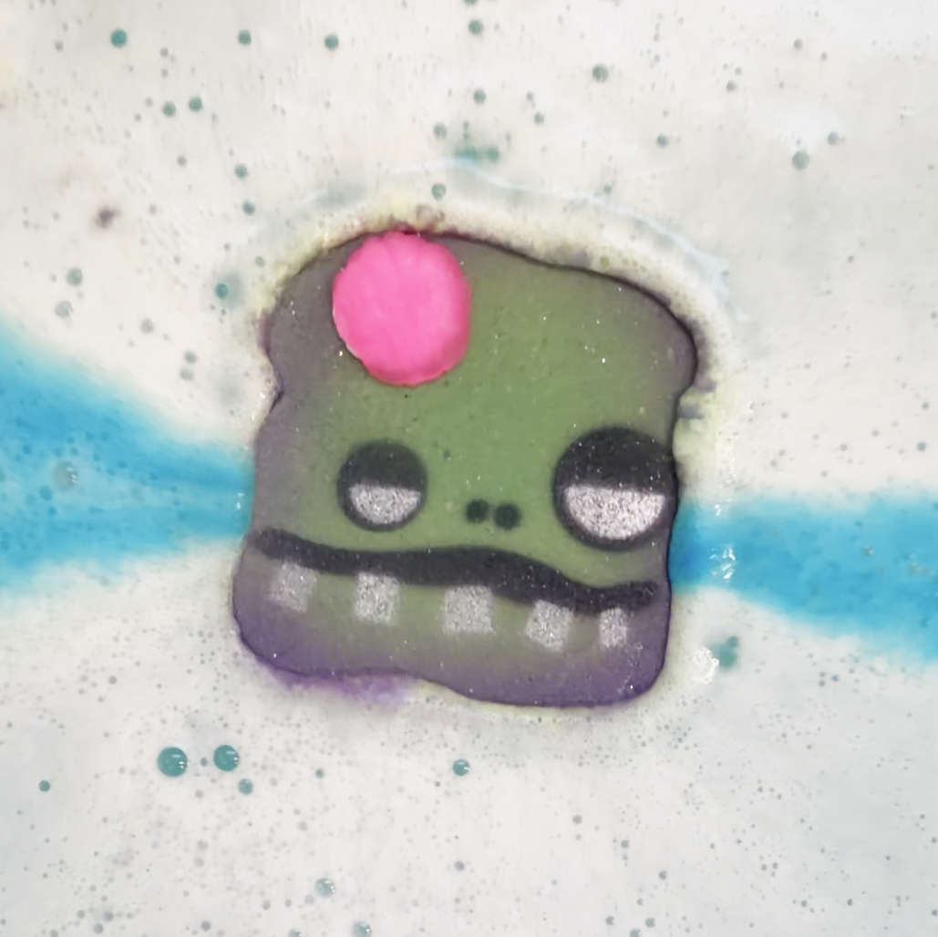 Zombie Toast PRIZE Bath Bomb