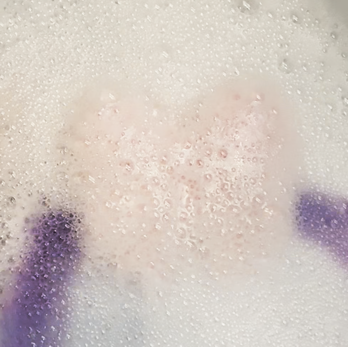 Bow Prize Bath Bomb