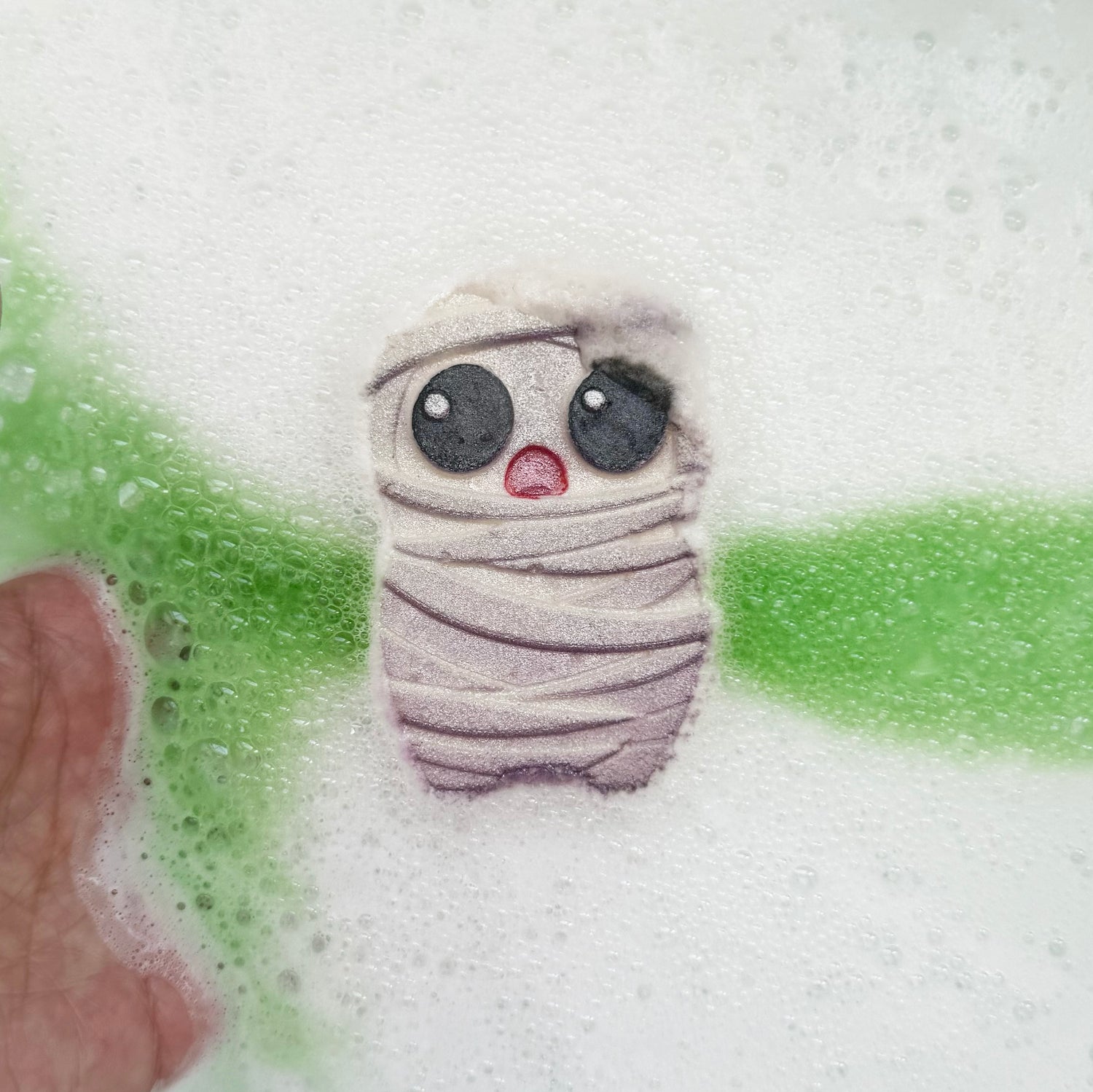 Baby Mummy Prize Bath Bomb