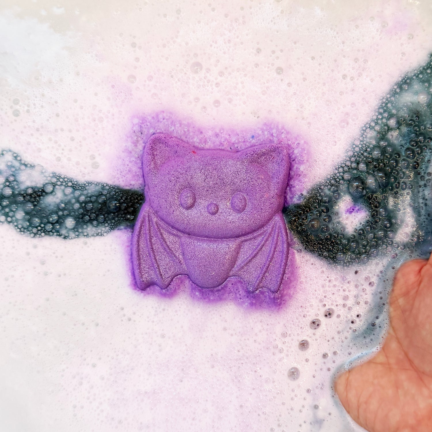 Midnight Bat Prize Bath Bomb