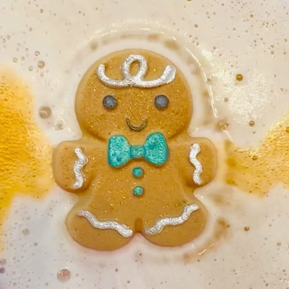 Gingerbread Man PRIZE Bath Bomb