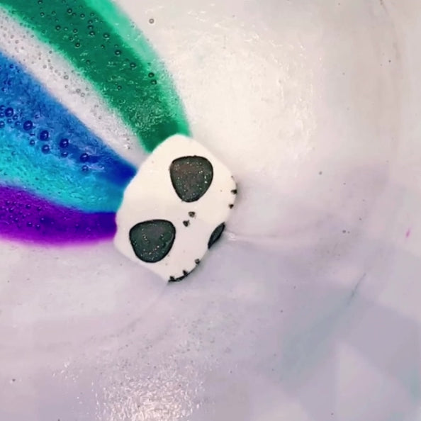 Sugar Skull Prize Bath Bomb