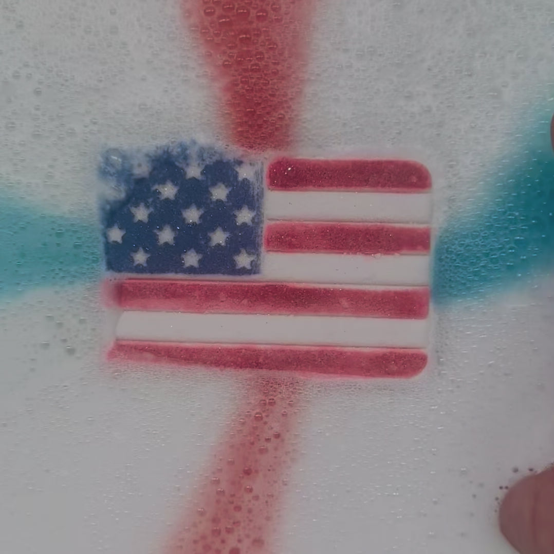 American Flag Prize Bath Bomb